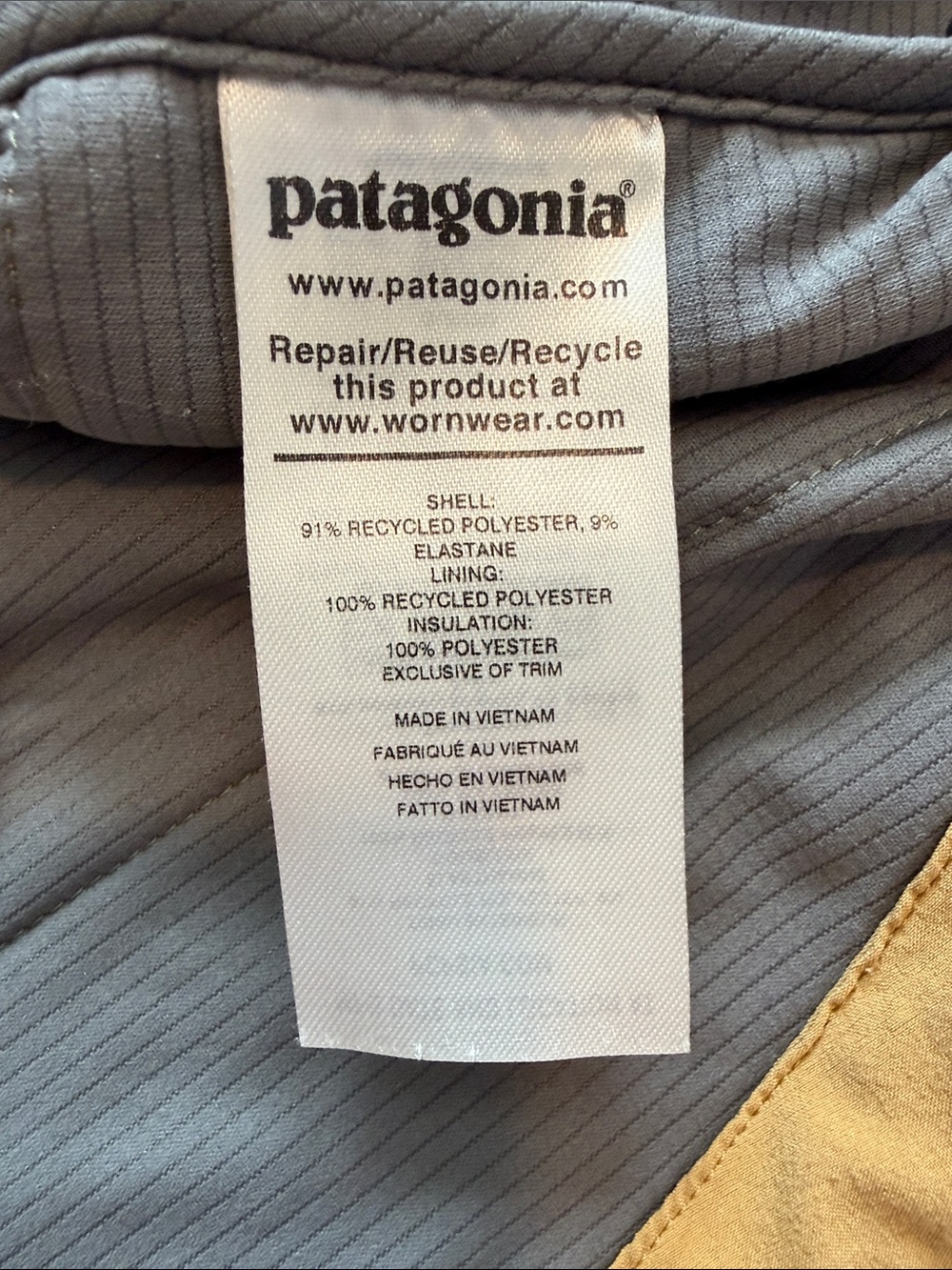 Patagonia Men’s Pack In Pullover Hoody - Picture 3 of 6